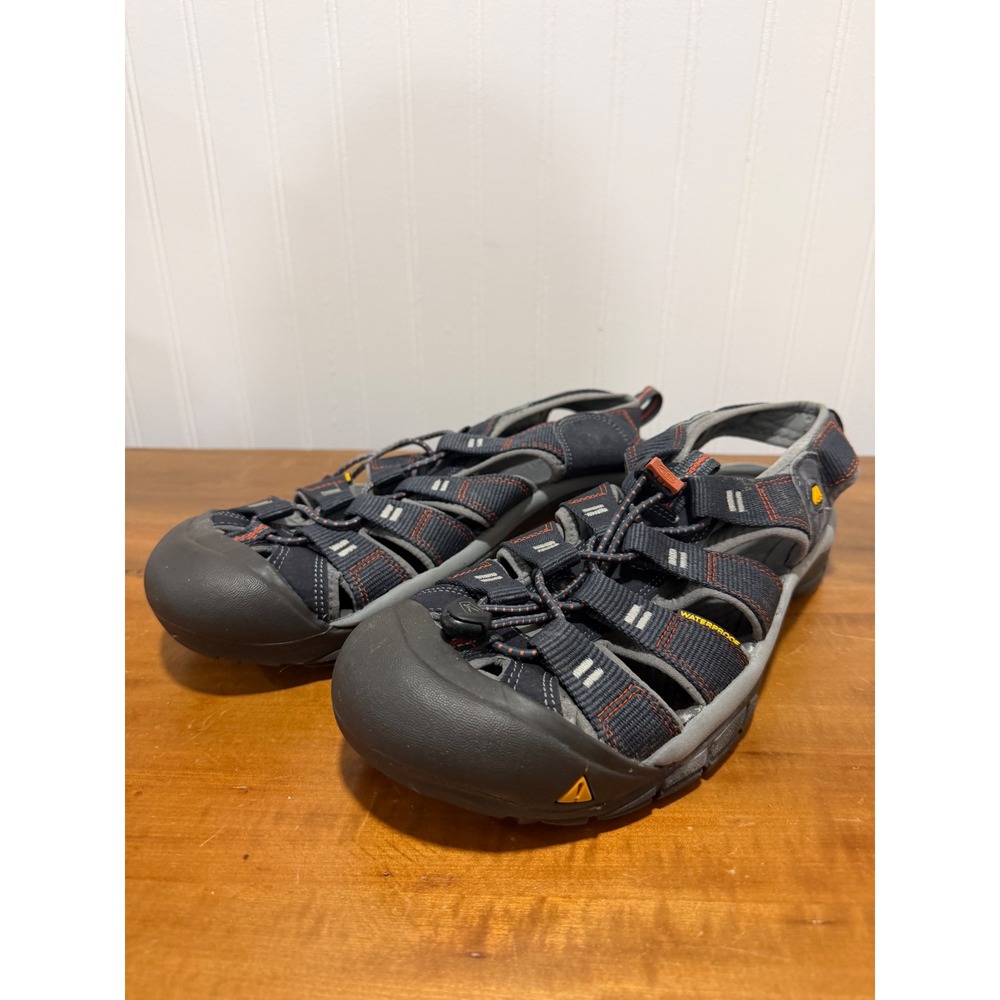 Keen Newport H2 Sandals Hybrid Watershoe Hiking Men Size 10.5